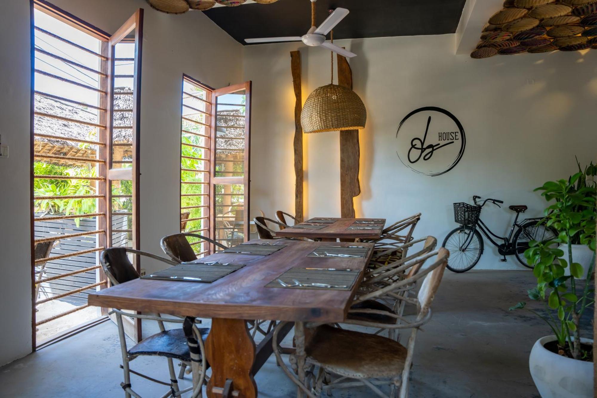 Ocean Boho House Bed & Breakfast จัมเบียนี ภายนอก รูปภาพ